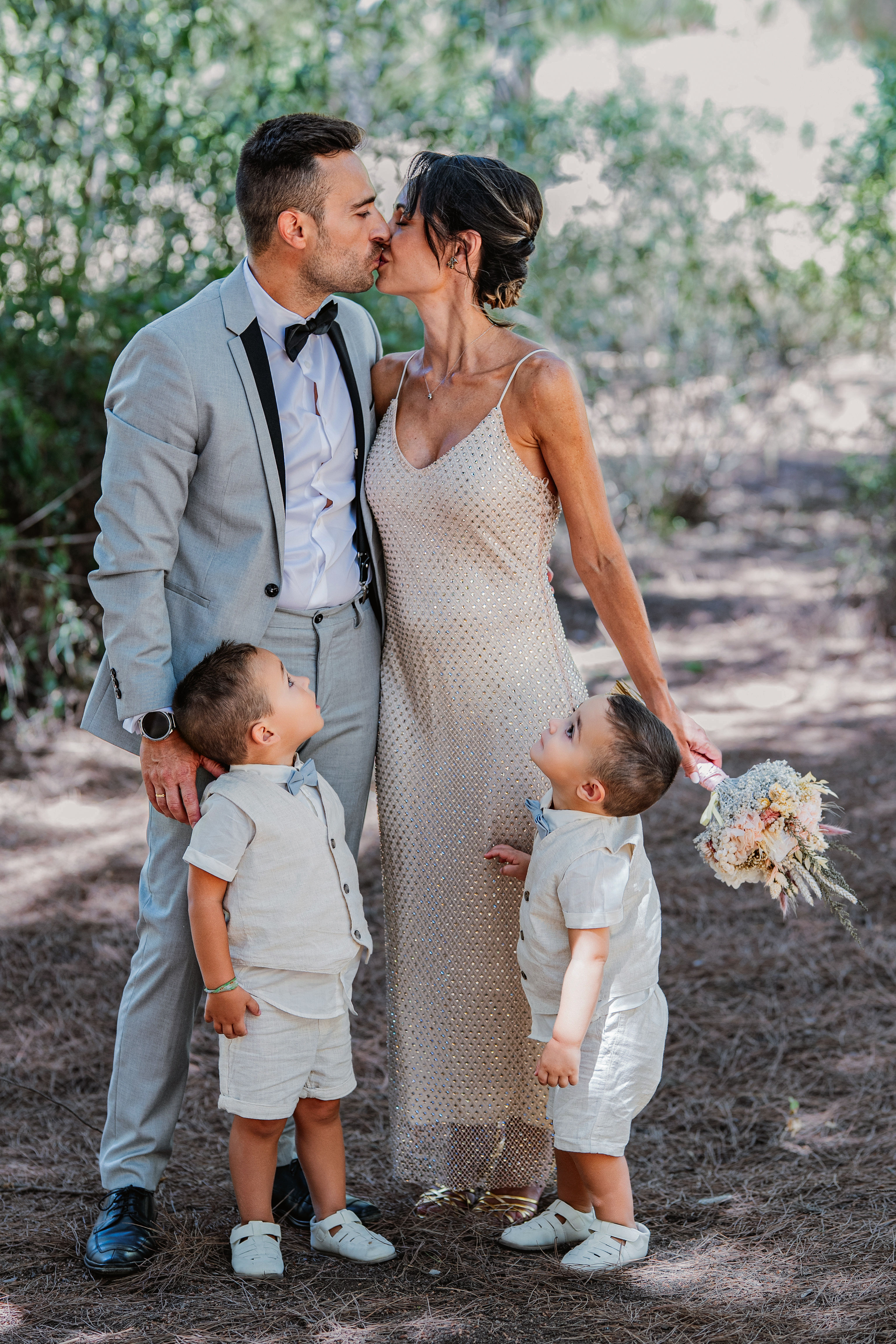 Fotógrafos para bodas íntimas y celebraciones en Sevilla, Gelves y Palomares del Río - Érase una vez la luz Fotoeventos