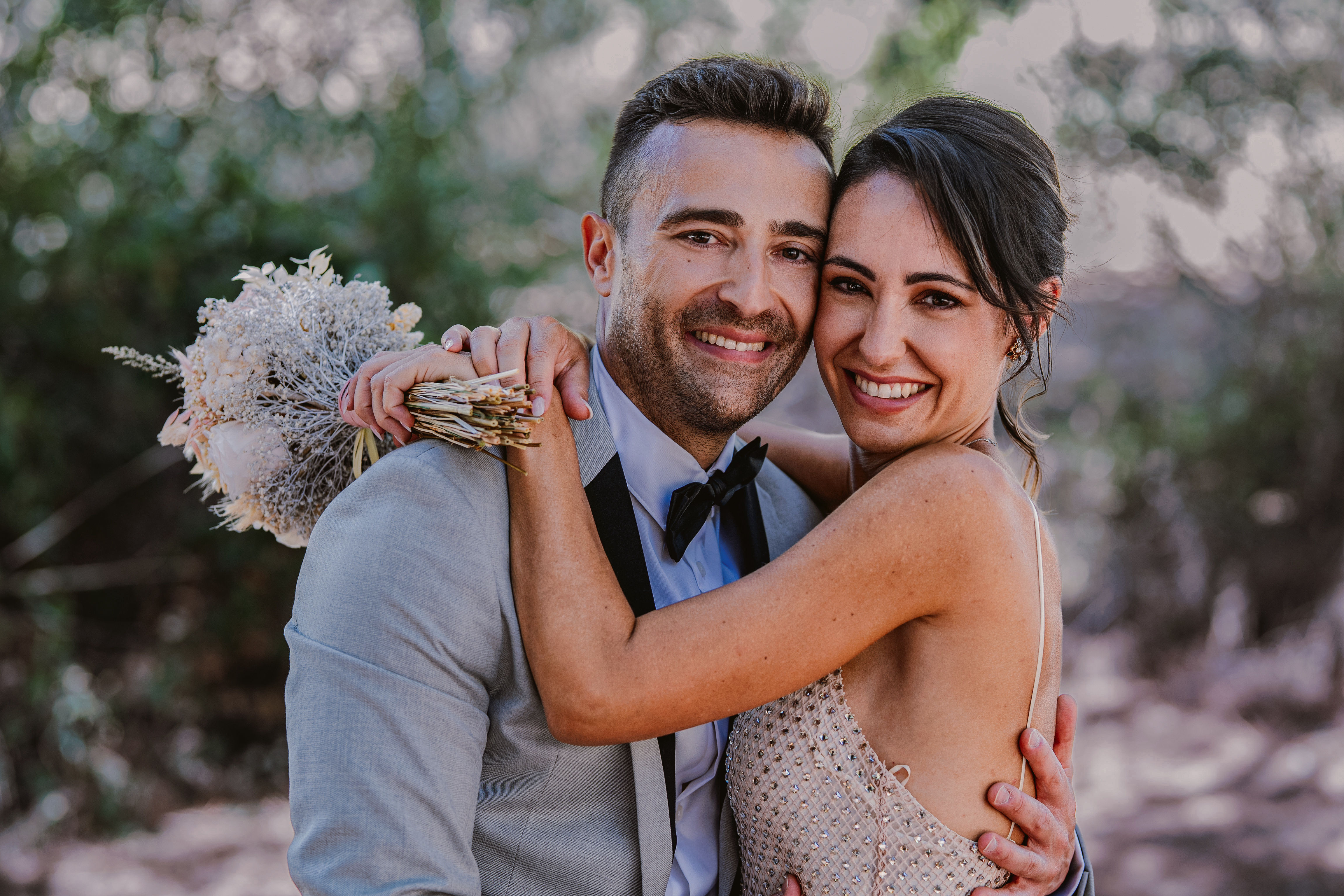 Reportajes fotográficos de boda en Sevilla, La Cartuja y El Porvenir - Érase una vez la luz Fotoeventos