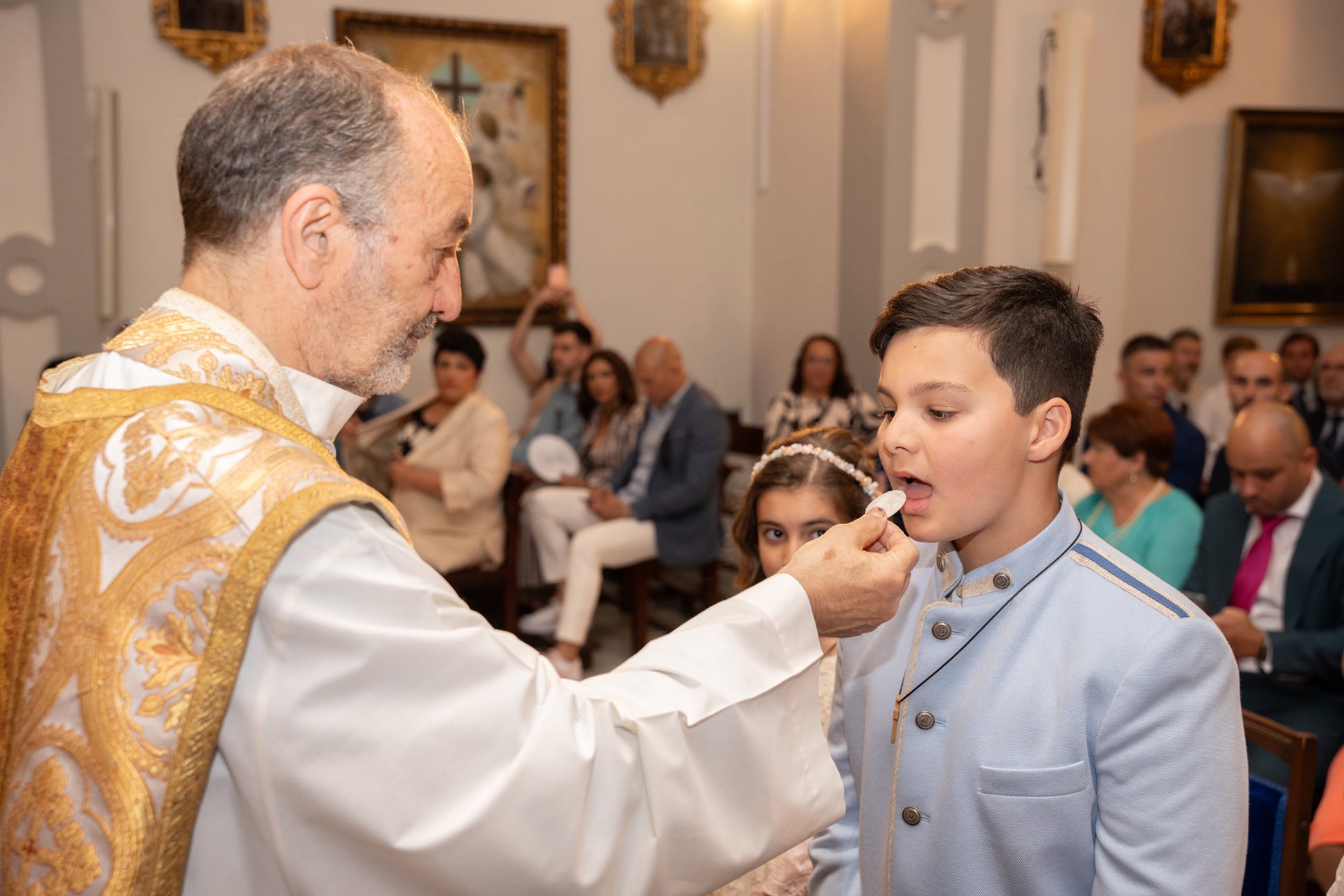 comunión en iglesia de la estrella en triana sevilla por foto eventos