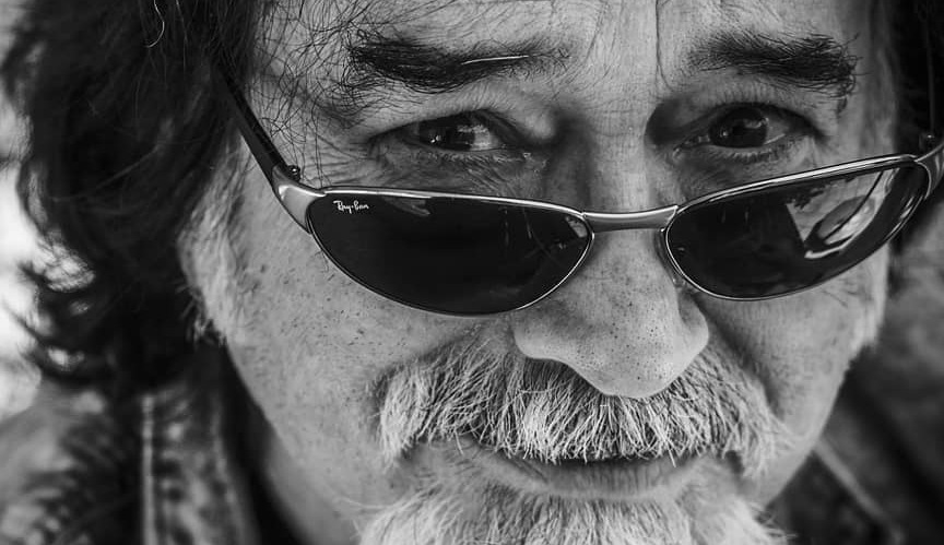 rockero en sevilla enrique villareal