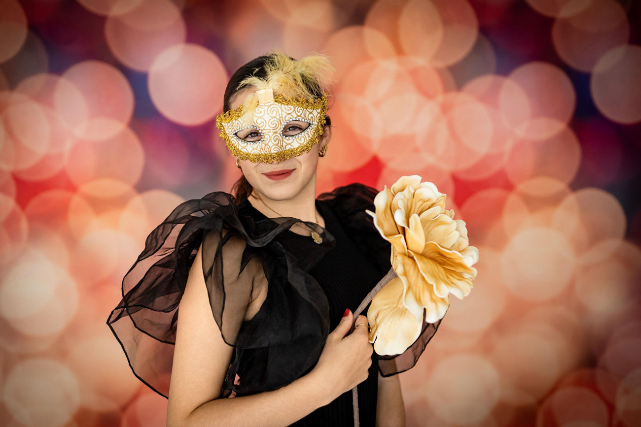 pareja celebrando evento en sevilla