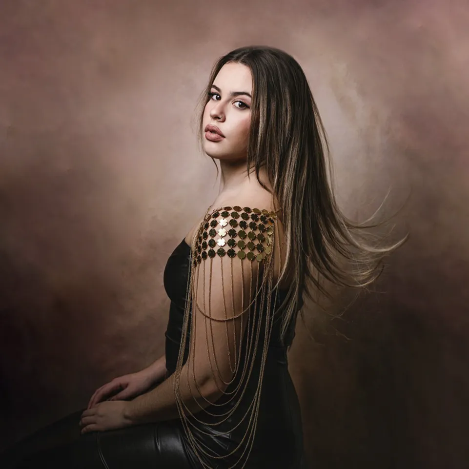 Book fotográfico para artistas y modelos en Sevilla, Coria del Río y San Juan de Aznalfarache - Érase una vez la luz Fotoeventos