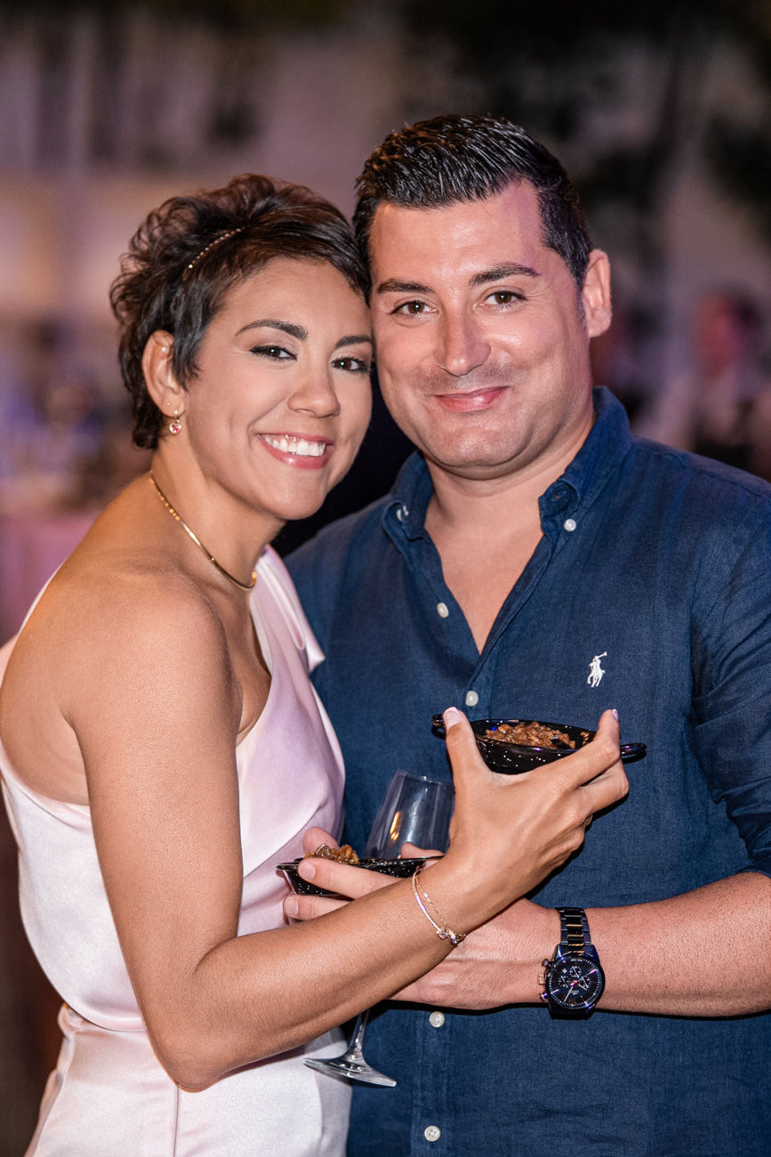 fotos naturales de comunión dos hermanas