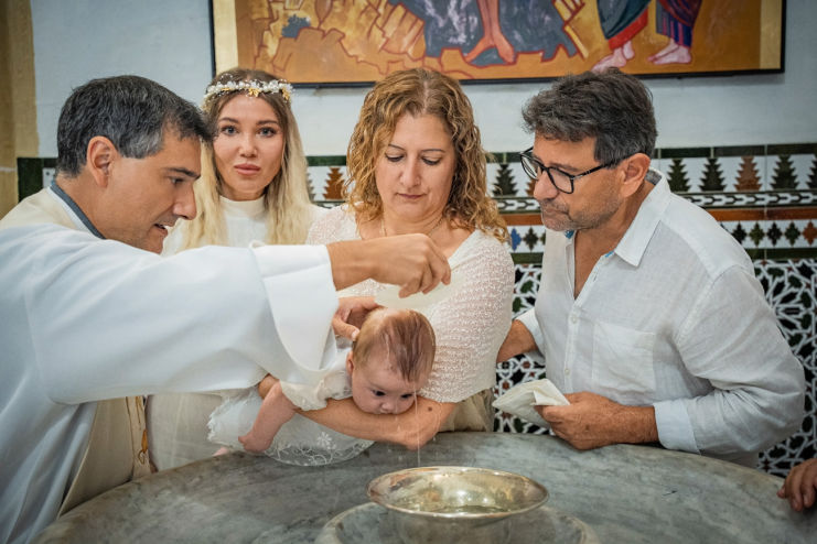 Fotografía profesional de bautizos en Sevilla - Érase una vez la luz Fotoeventos